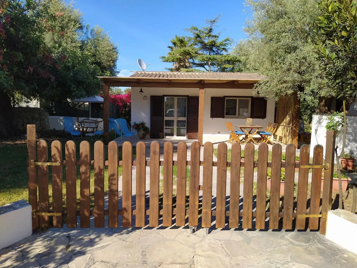 Casotto Il Carrubo, A 100 Mt Dal Mare! Villa Avola